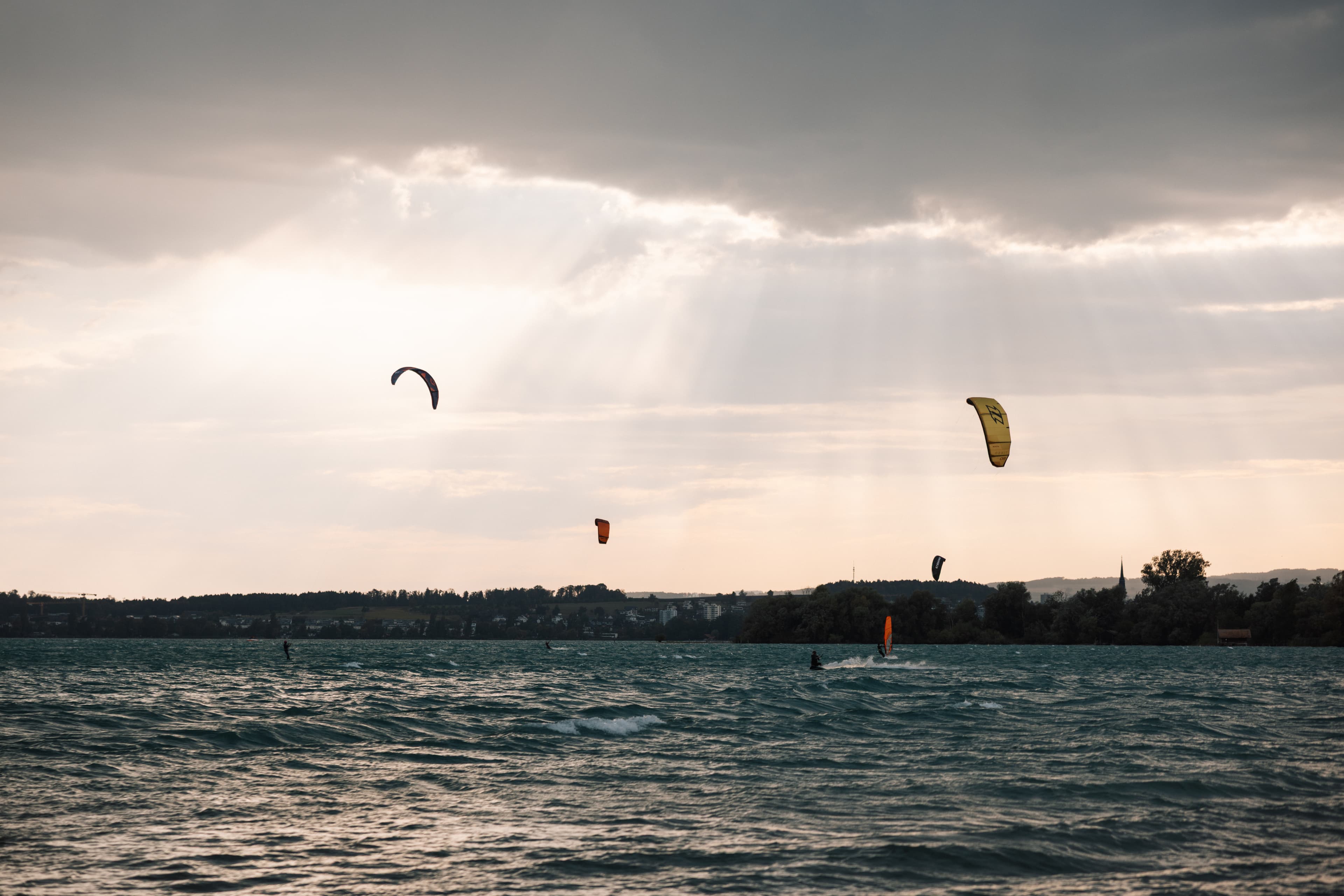 Lakefront Success: FC Zugersee's Summer Fest Defies Heat and Grill Ban